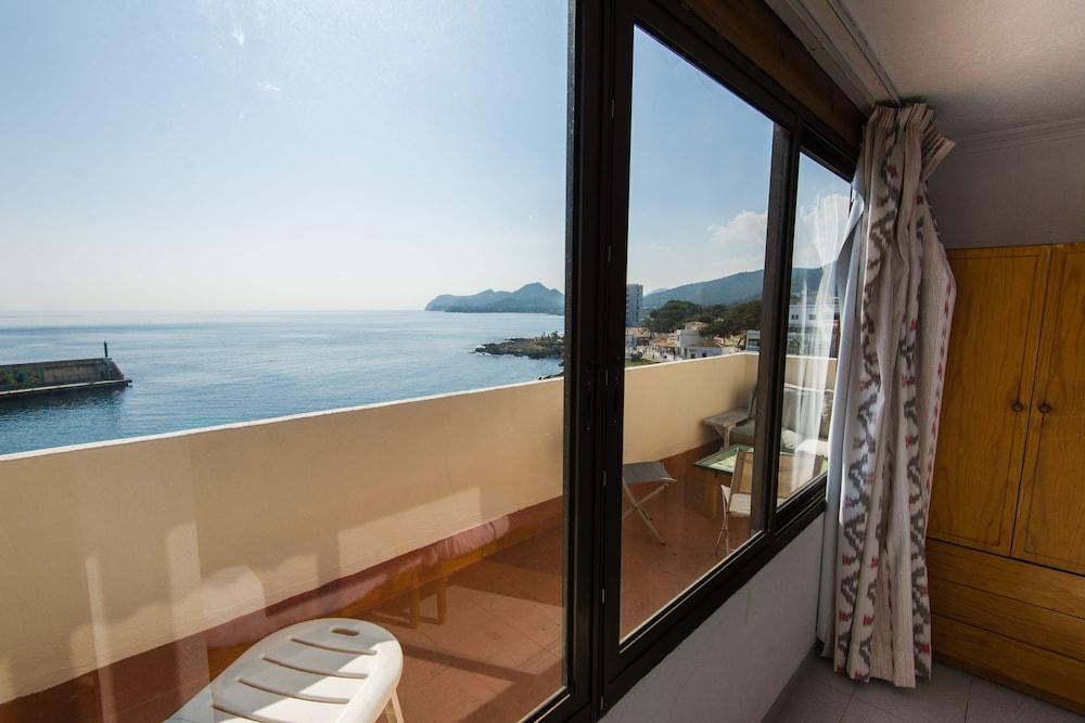 Hostal Port Corona Cala Ratjada  Ngoại thất bức ảnh