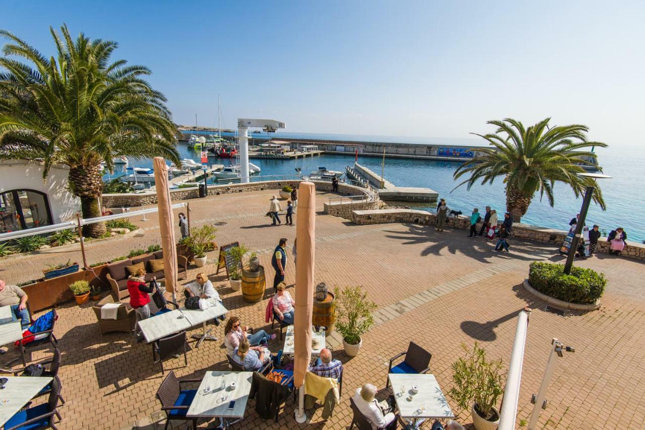 Hostal Port Corona Cala Ratjada  Ngoại thất bức ảnh