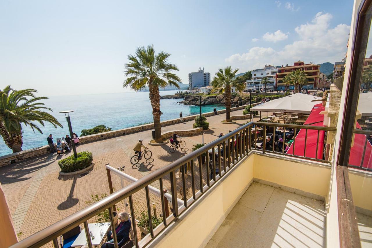 Hostal Port Corona Cala Ratjada  Ngoại thất bức ảnh